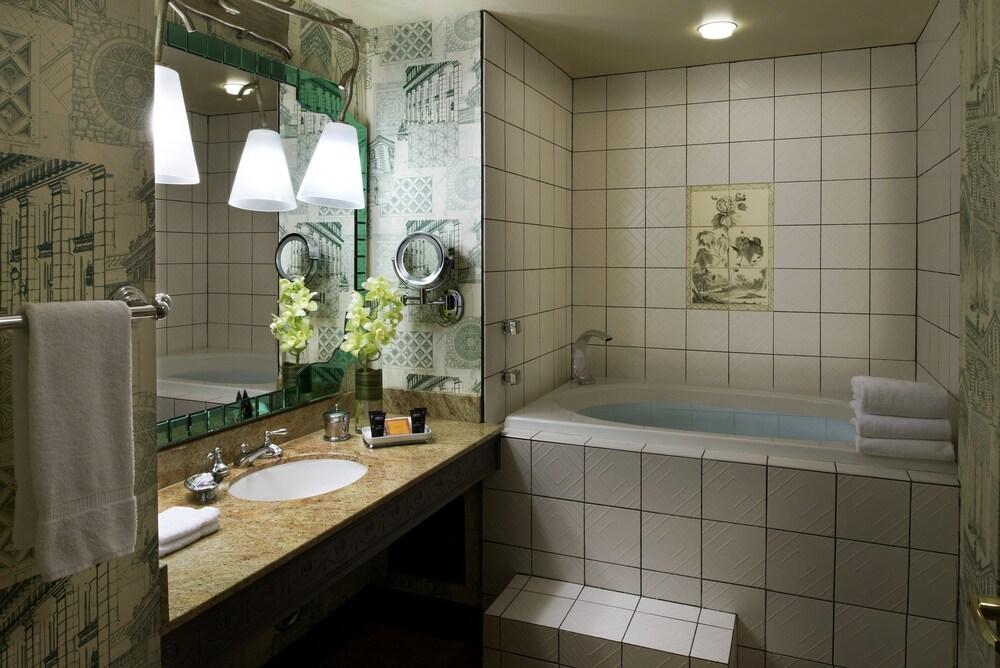 Hotel The Royal Sonesta Portland Downtown Exterior foto